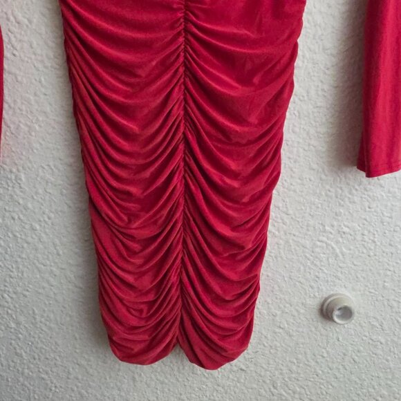 PrettyLittleThing shape Red Slinky Ruched Mini Dress in Red Women's Size US 6 - Picture 9 of 9